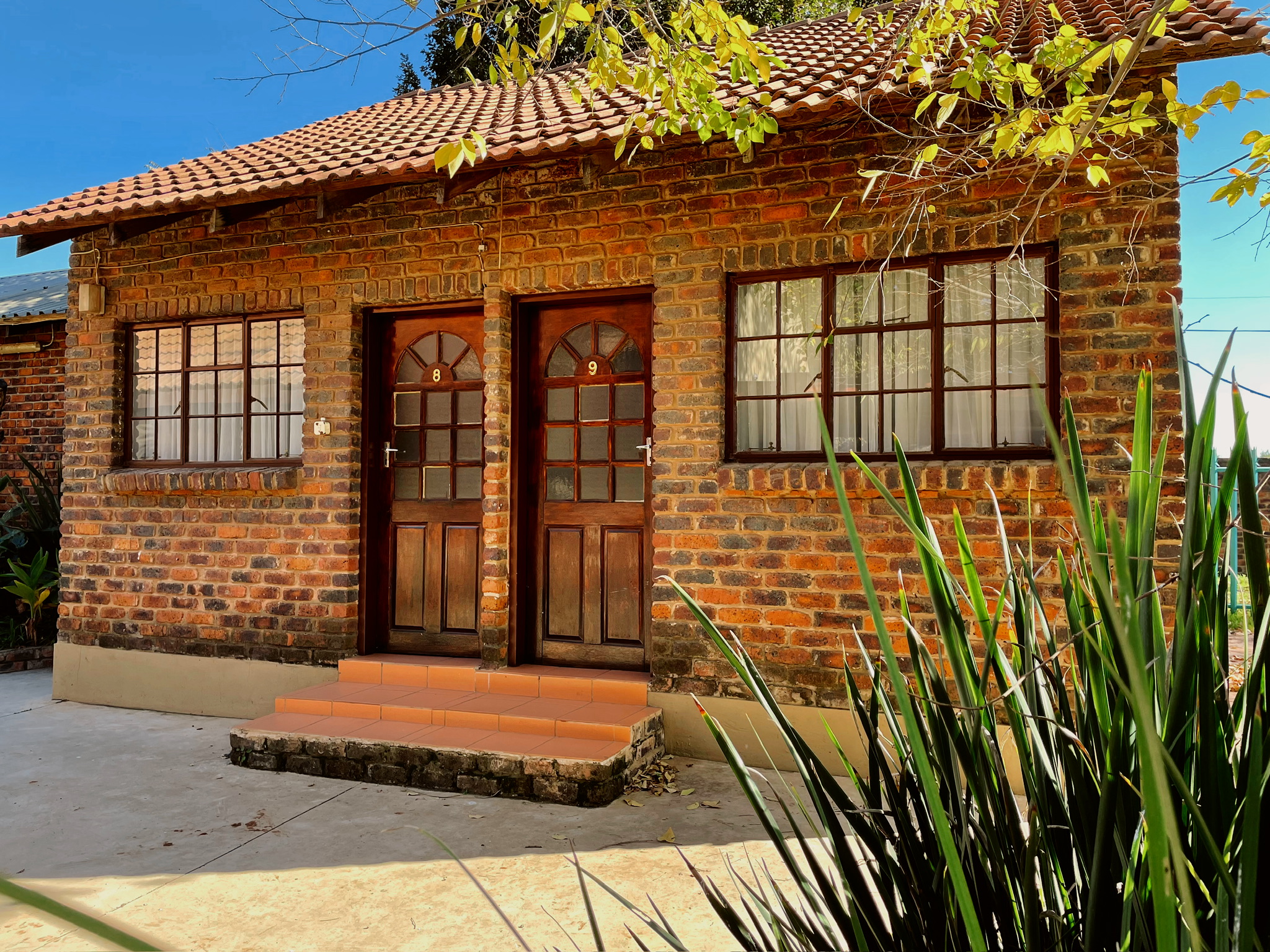 Rooms Exterior Garden View